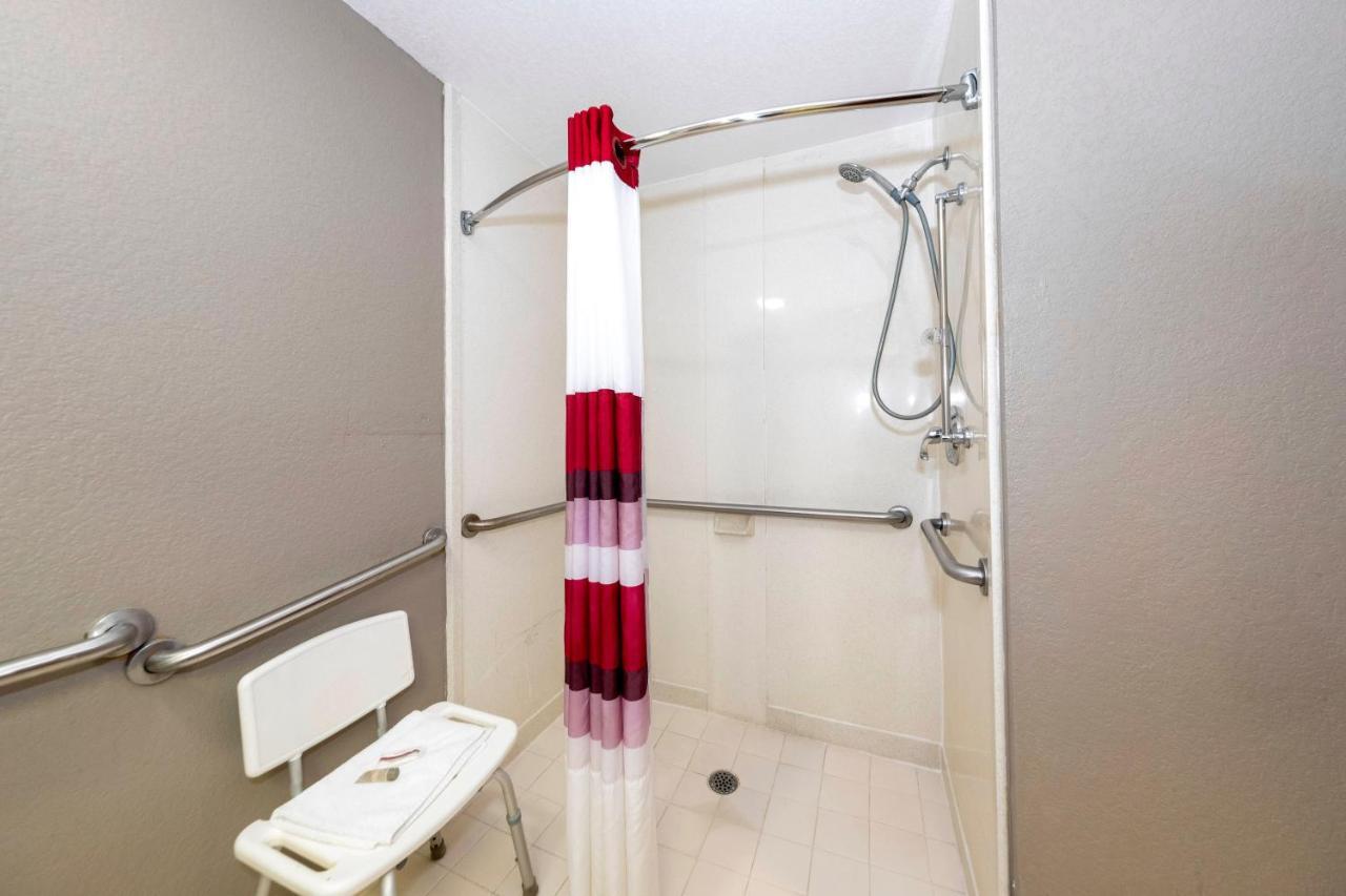 Red Roof Inn Atlanta Southeast Стокбридж Екстер'єр фото
